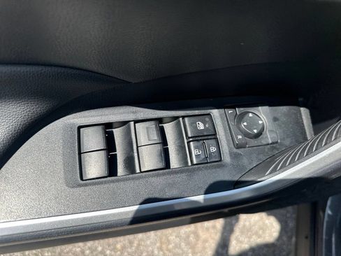 Used 2026 Hyundai Elantra Sport FWD image 29