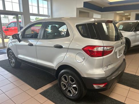 Used 2021 Ford EcoSport S FWD image 3