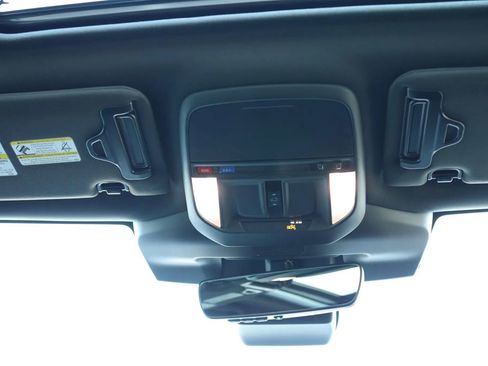 Used 2025 Subaru Forester Premium w/ Convenience Package #1 image 39