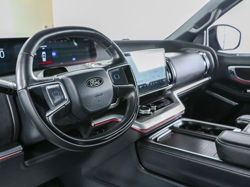 Used 2025 Ford Expedition Platinum w/ Stealth Appearance Package AWD/4WD image 24