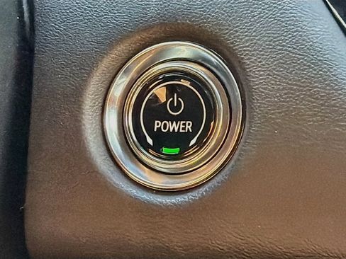 Used 2024 Cadillac Lyriq Tech RWD image 35