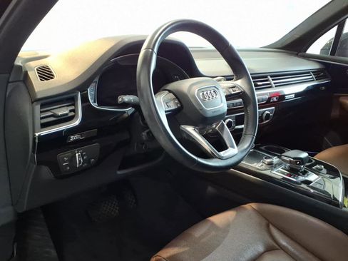 Used 2018 Audi Q7 3.0T Premium Plus AWD/4WD image 9