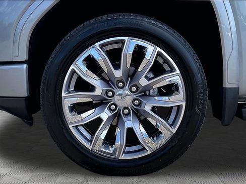 Used 2024 GMC Sierra 1500 Denali w/ Denali Reserve Package AWD/4WD image 22