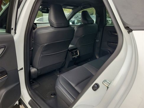 Used 2026 Toyota Crown XLE image 8