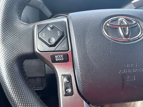 Used 2021 Toyota Tacoma SR5 RWD image 14