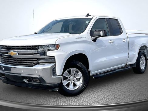 Used 2020 Chevrolet Silverado 1500 LT w/ Convenience Package image 12
