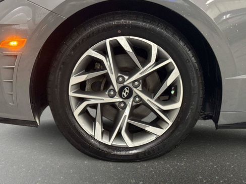 Used 2023 Hyundai Sonata SEL w/ Cargo Package image 9