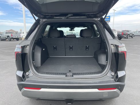 Used 2026 Chevrolet Equinox LT w/ Midnight Edition image 46