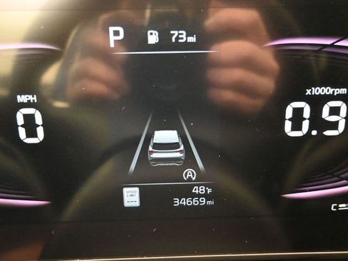 Used 2023 Kia Sportage EX image 14