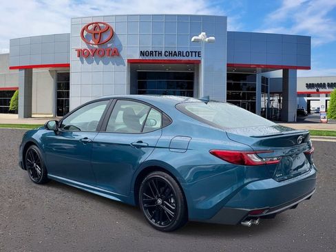 Used 2026 Toyota Camry SE FWD image 6