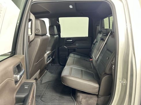 Certified 2022 GMC Sierra 2500 Denali AWD/4WD image 19