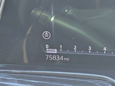 Used 2021 Cadillac Escalade Sport w/ Driver Assist Tech Package AWD/4WD image 33