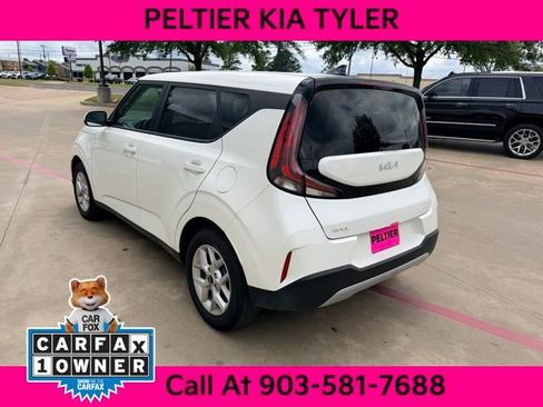 Certified 2025 Kia Soul LX FWD image 8