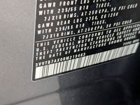 Used 2024 Volkswagen Tiguan Wolfsburg Edition image 36