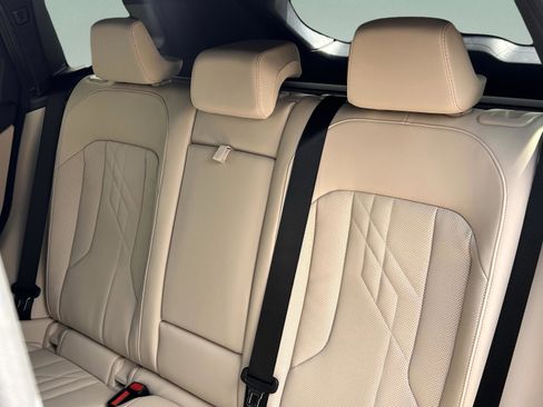 Used 2025 BMW X3 xDrive30i w/ Convenience Package image 24