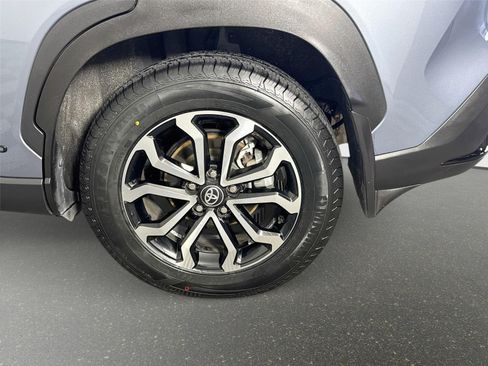 Used 2024 Toyota Corolla Cross AWD Hybrid image 30