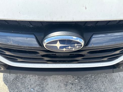 Used 2024 Subaru Outback Premium AWD/4WD image 11