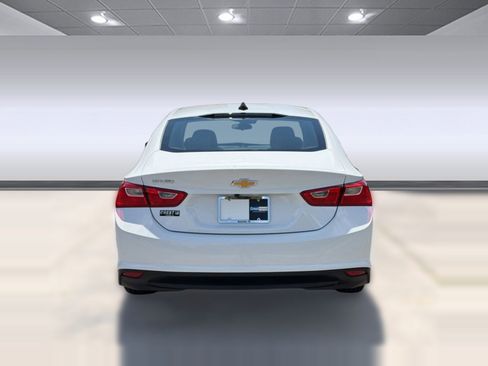 Used 2023 Chevrolet Malibu LS FWD image 9