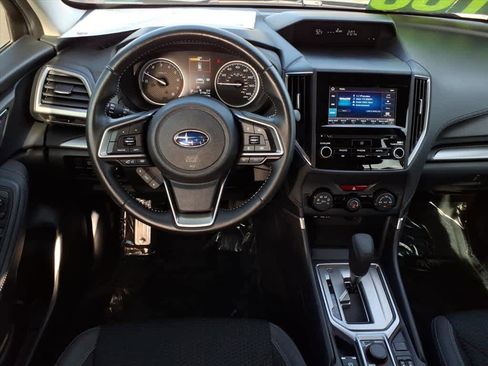 Certified 2023 Subaru Forester Premium image 30