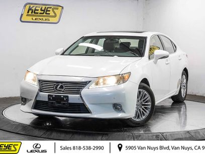 Used 2013 Lexus ES 350 w/ Premium Pkg