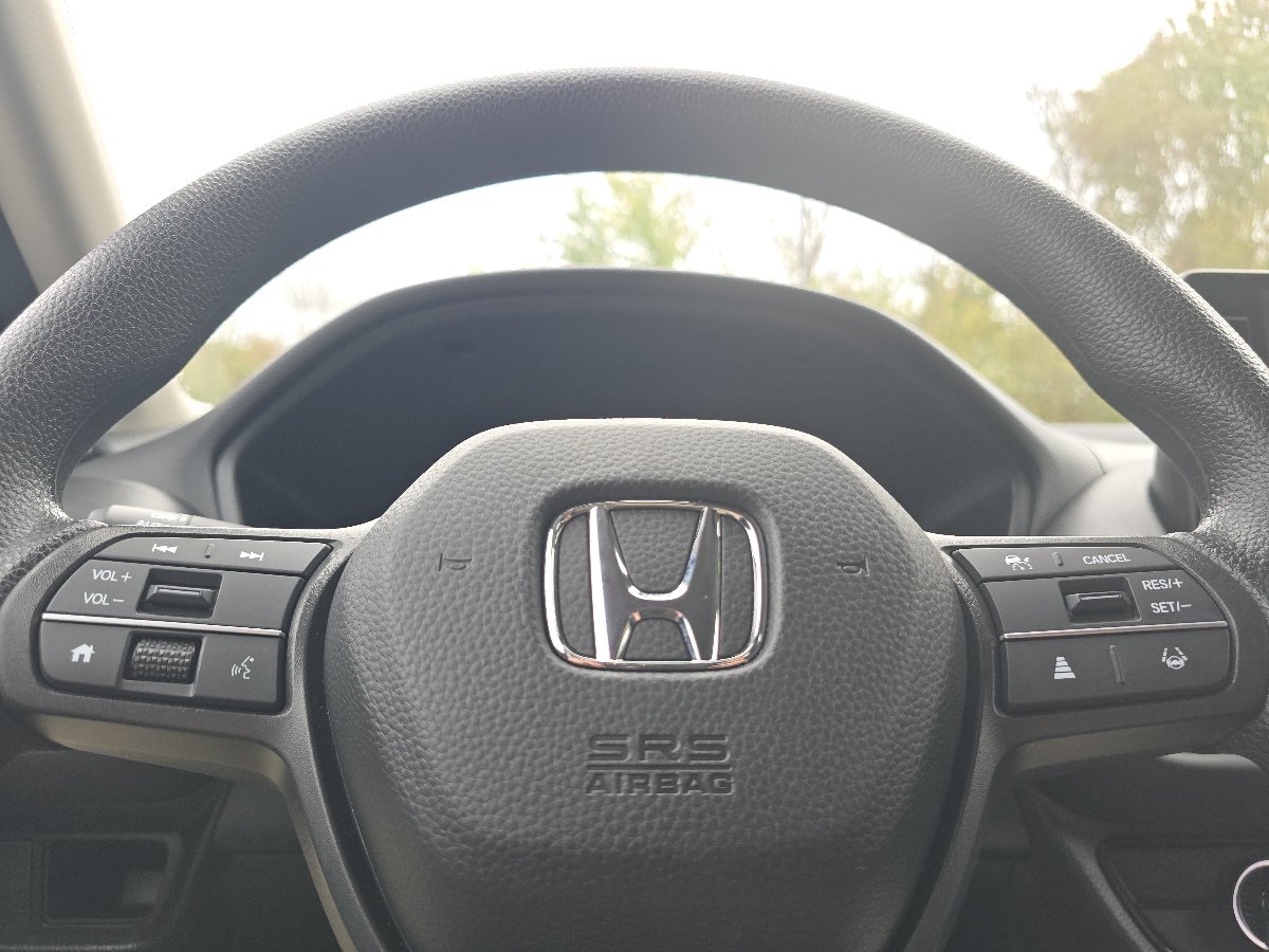 Used 2026 Honda HR-V LX image 27