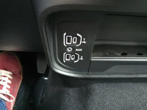 Certified 2026 RAM 2500 Big Horn AWD/4WD image 26