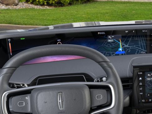 New 2024 Lincoln Nautilus Reserve w/ Equipment Group 203A image 13