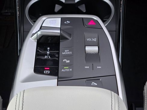 New 2026 BMW X1 xDrive28i image 21