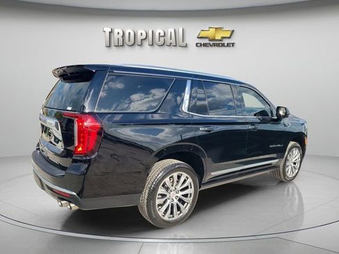 Used 2021 GMC Yukon Denali w/ LPO, Illumination Package AWD/4WD image 5