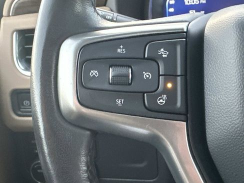 Certified 2022 Chevrolet Suburban Premier image 25