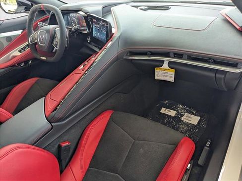 New 2025 Chevrolet Corvette E-Ray image 15