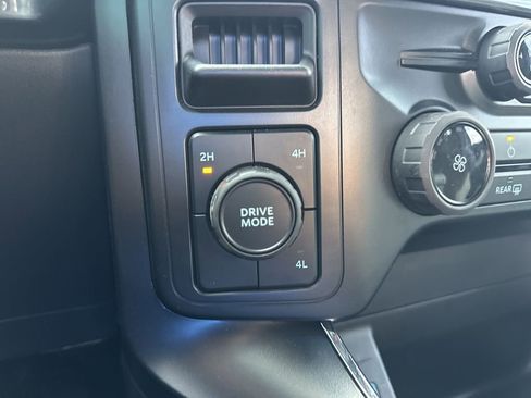 Used 2024 Ford F150 STX AWD/4WD image 6