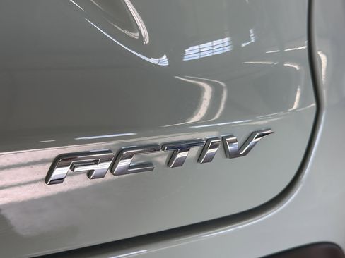 New 2026 Chevrolet Trax ACTIV image 9