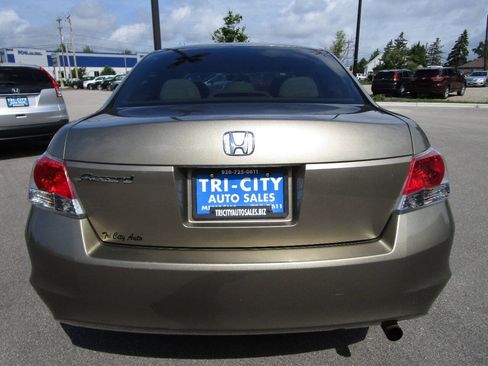 Used 2009 Honda Accord LX image 6