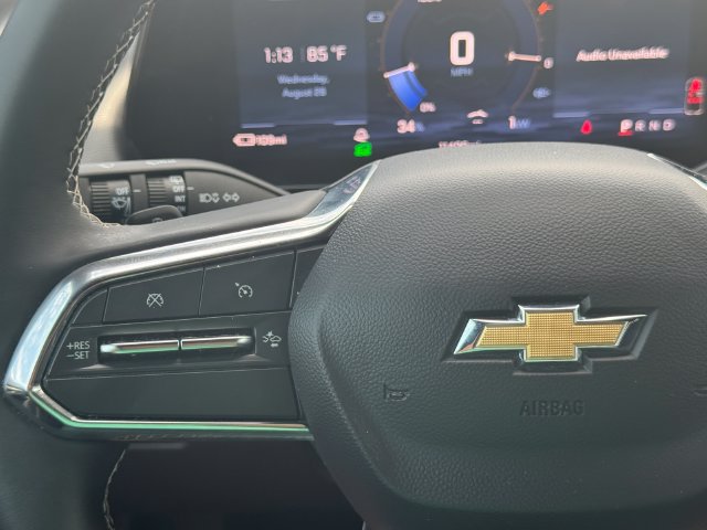Used 2025 Chevrolet Equinox EV LT w/ Comfort Package FWD image 23