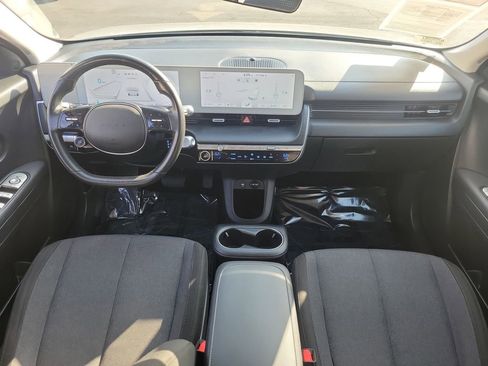 Used 2022 Hyundai Ioniq 5 SE image 9