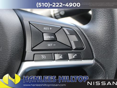 Used 2025 Nissan Altima 2.5 SV FWD image 28