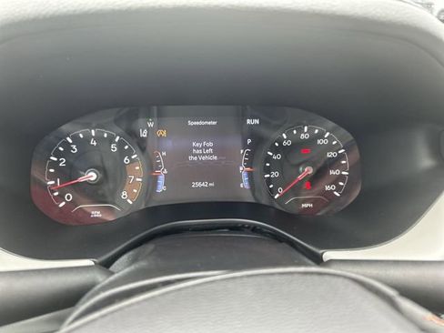 Used 2022 Jeep Compass Limited image 12