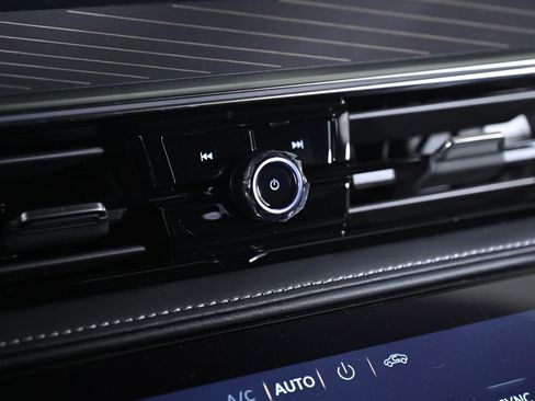 New 2026 INFINITI QX80 Autograph image 17