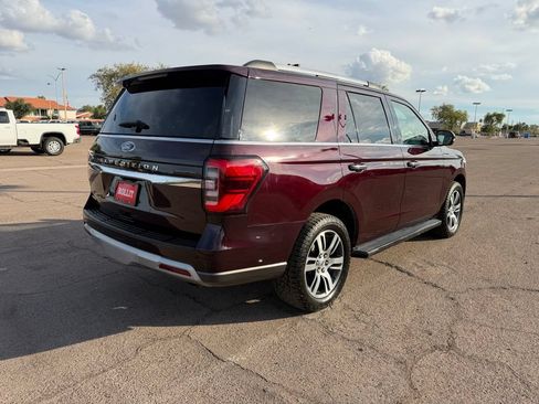 Used 2024 Ford Expedition Limited AWD/4WD image 10
