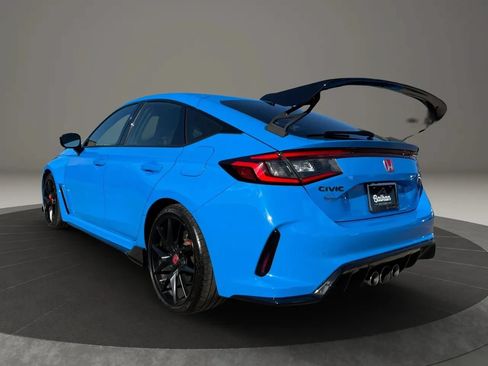 Used 2025 Honda Civic Type R image 18