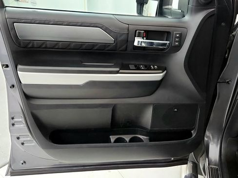 Used 2019 Toyota Tundra Platinum AWD/4WD image 21