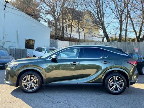 Used 2023 Lexus RX 350 Premium image 3