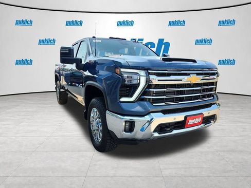 New 2026 Chevrolet Silverado 2500 LTZ w/ LTZ Plus Package AWD/4WD image 8
