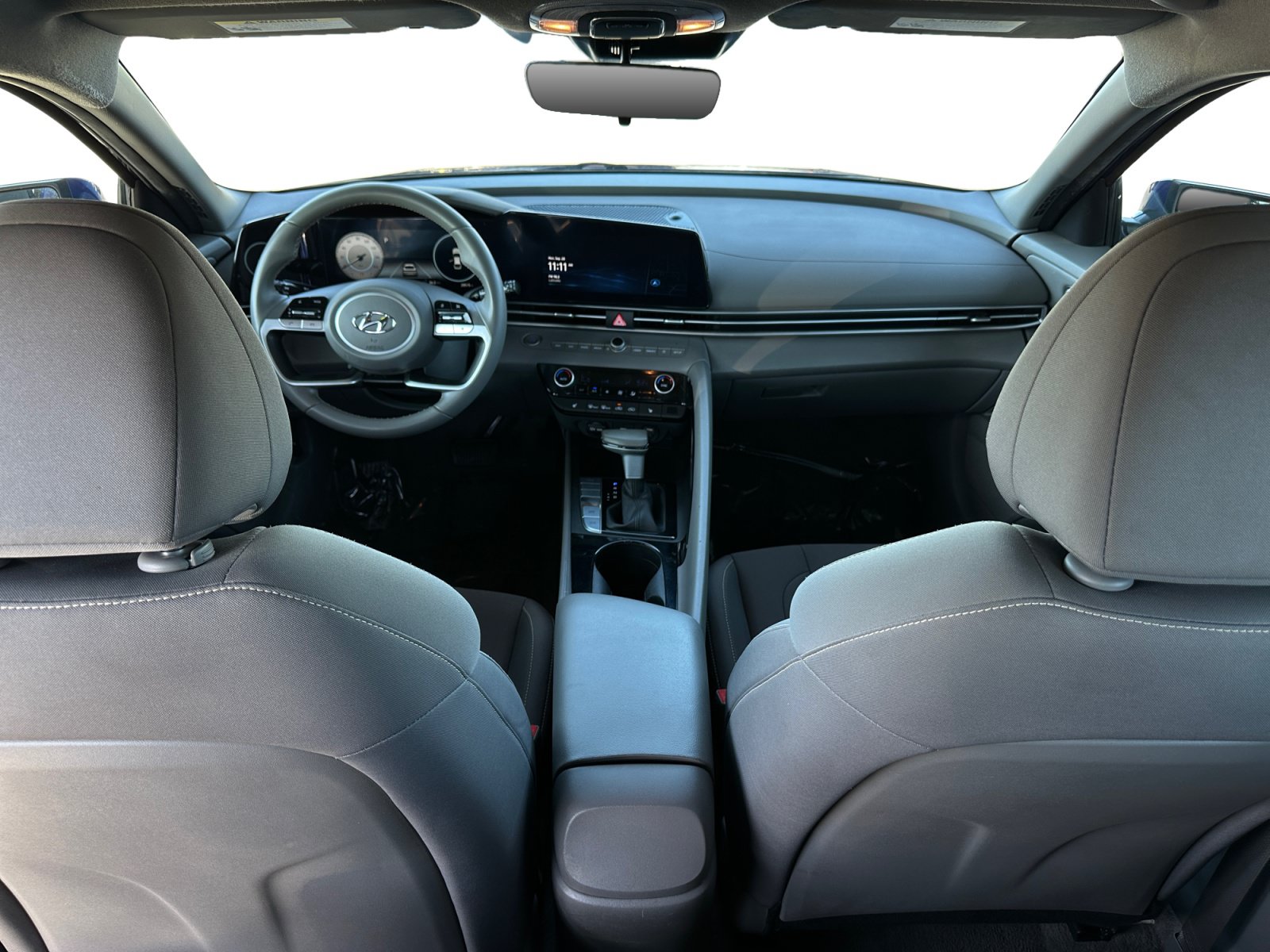 Used 2023 Hyundai Elantra SEL w/ Convenience Package FWD image 10