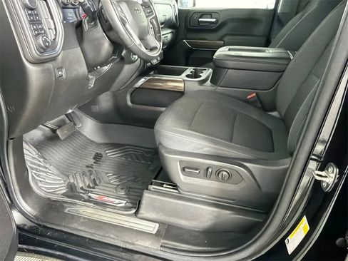 Used 2020 Chevrolet Silverado 1500 RST image 9