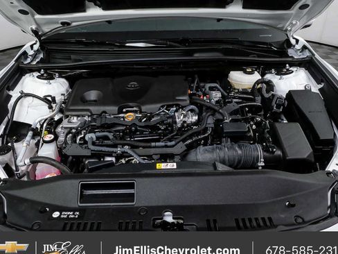 Used 2025 Toyota Camry LE image 31