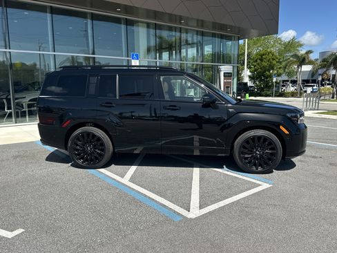 New 2026 Hyundai Santa Fe Calligraphy FWD image 5