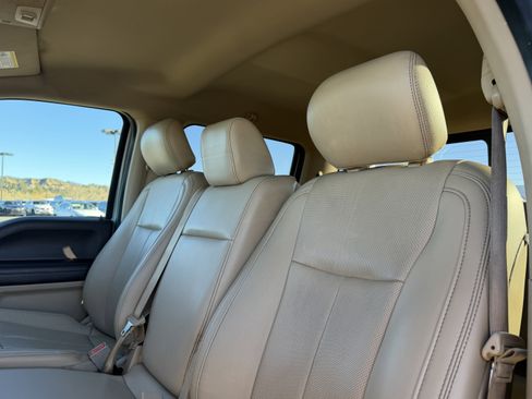 Used 2018 Ford F150 Lariat image 21