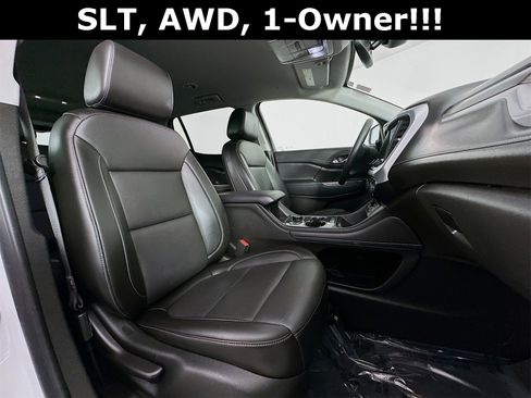 Used 2023 GMC Acadia SLT image 31